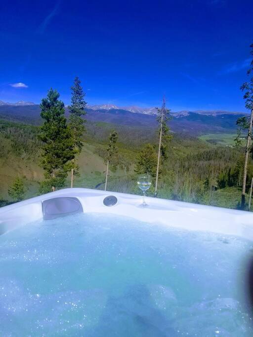Secluded Luxury Mountain Retreat With Unrivaled Views Villa Tabernash Eksteriør billede